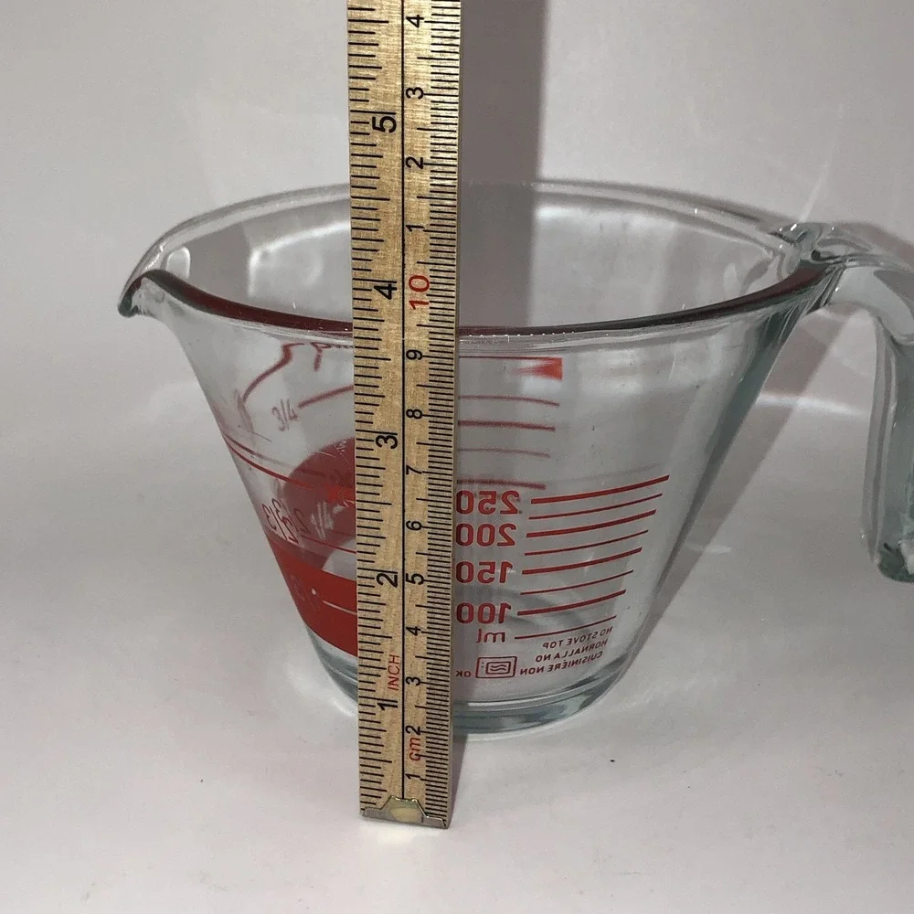 Pyrex Vintage Measuring 1 Cup Conical Shape Glass Reverse Print Red